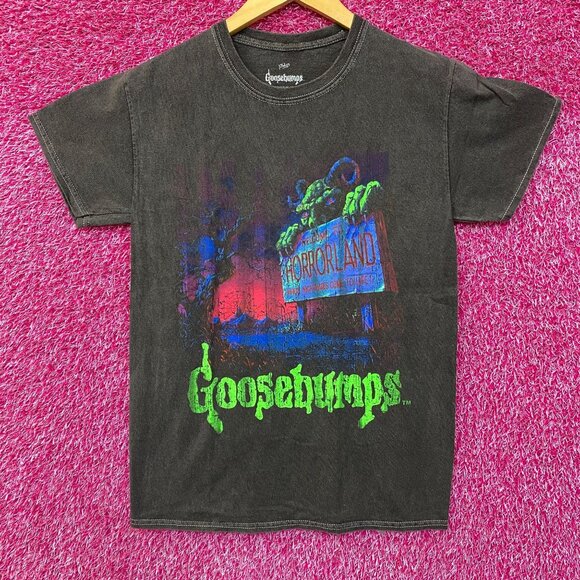 Goosebumps Welcome to Horrorland Graphic Design T-shirt Small - Picture 1 of 4